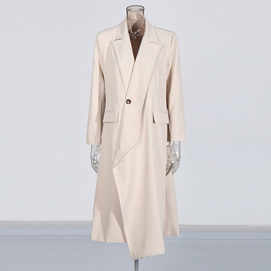 Priviett - Irregular slanted placket