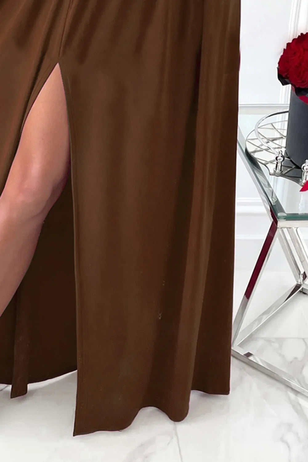 Priviett - off shoulder dress