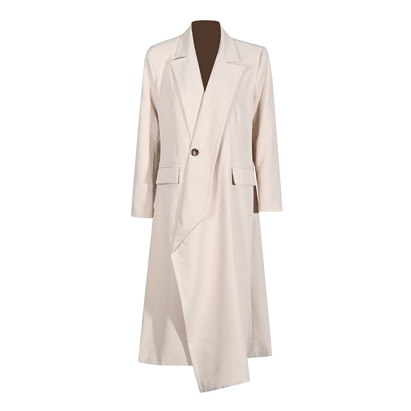 Priviett - Irregular slanted placket