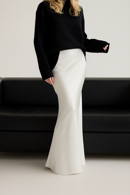 Priviett - High-Waisted Maxi Skirt