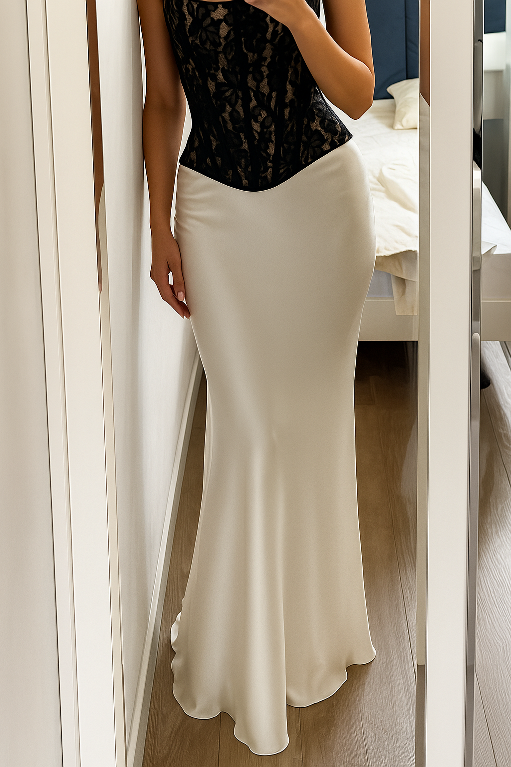 Priviett - High-Waisted Maxi Skirt