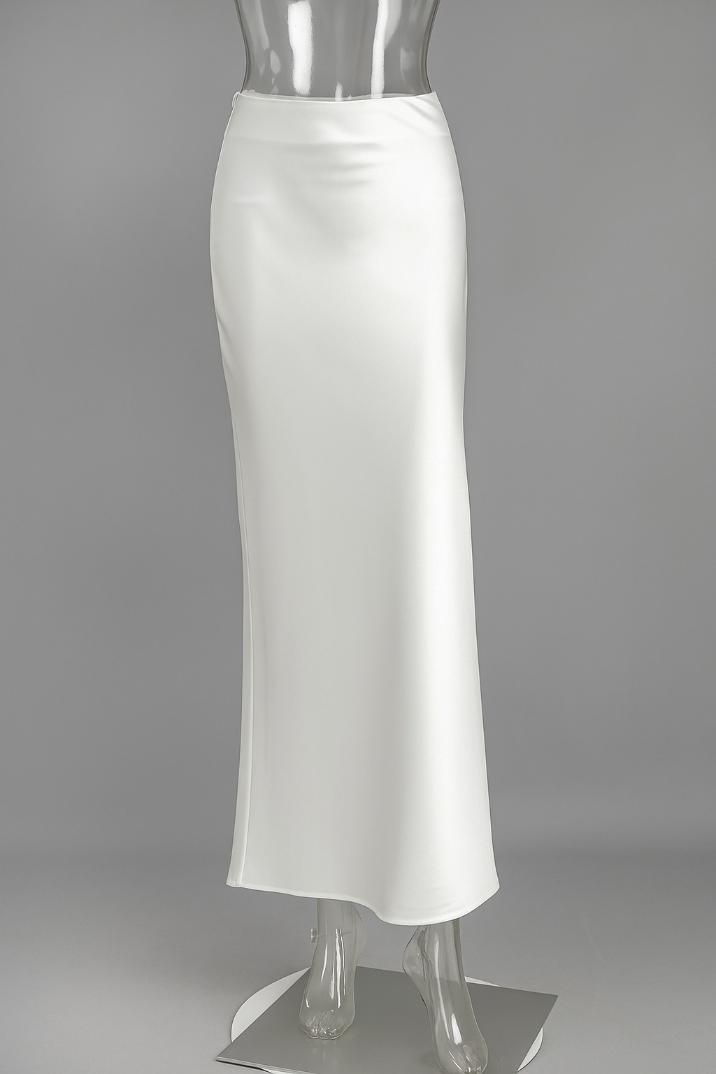 Priviett - High-Waisted Maxi Skirt